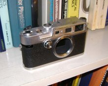 yashica-yf-1.jpg