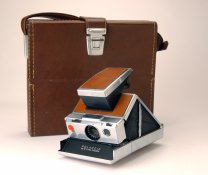 Polaroid-with-case.jpg