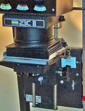 enlarger-head-closeup1-20111101_-030.jpg enlarger-head-closeup1-20111101_-030.jpg