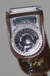 sekonic.jpg