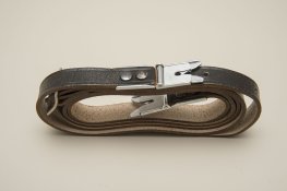Rolleiflex_Blk_Strap_2_1.jpg