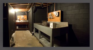 Darkroom panorama Sinks small.jpg