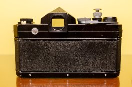 NIkon F-2.jpg