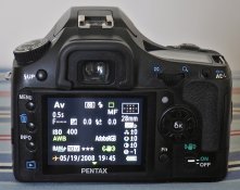 _1070004 crop web.jpg