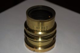 lens1.jpg