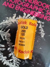 Gold_200.jpg