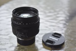 50mm Nokton 1.1.JPG