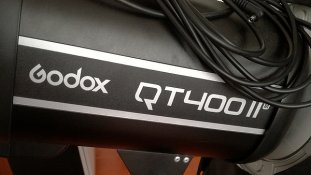 Godox 02.jpg