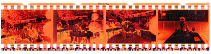 35 mm barcode on negative Film-Encoding.jpg