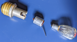 flashbulb adapters.png
