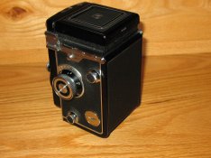 YashicaMat 124 3.JPG