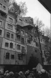 Hundertwasser Haus - Wien.jpg
