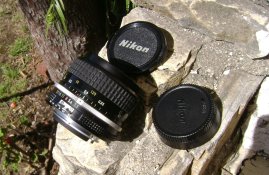 nikkor28-2.jpg