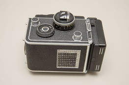 rolleiflex35f_04.jpg