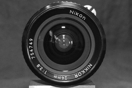 Nikon_24mm_2.jpg