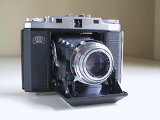 Zeiss_5584.JPG