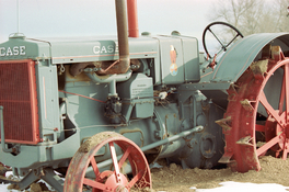 tractor.jpg