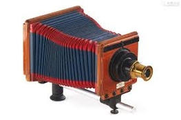 Carl Zeiss scientic camera.jpg
