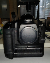 EOS-1V_b.jpg