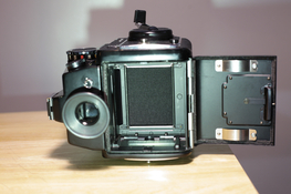 Mamiya645-7.jpg