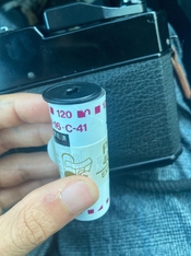 why-is-my-120-roll-so-thick-i-dont-understand-why-it-v0-atfw5uytqgea1.jpg