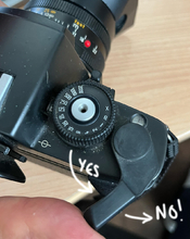 leicaR6.2_stuck.jpg