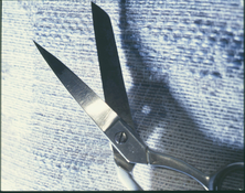 sharp-objects01.jpg