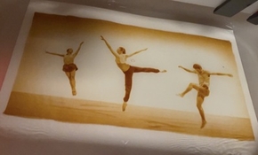 the_print_being_cleared_in_acidic_water.jpg the_print_being_cleared_in_acidic_water.jpg