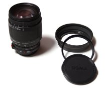 SIGMA28200-02.jpg