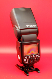 TT685F_02.jpg