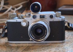 leica front view 2.jpg leica front view 2.jpg
