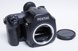Pentax645D-05.jpg