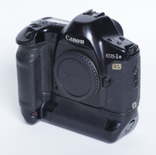 EOS_1RS-02.jpg