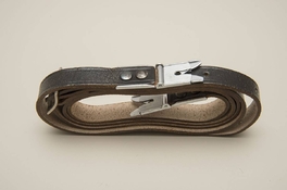 Rolleiflex_Blk_Strap_2_1.jpg