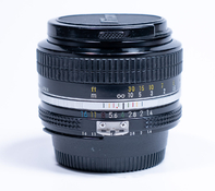 Nikkor_50mm_1.4_Ai-5.jpg Nikkor_50mm_1.4_Ai-5.jpg