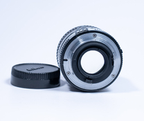 Nikkor_35mm_f2_Ai-2.jpg