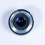Nikkor_35mm_f2_Ai-4.jpg