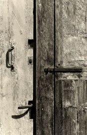 Fr M Door Loches 1b 425h.JPG