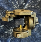 Manfrotto 3126.jpg