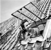 Eva-Besnyo-(1910-2003)-1.jpg