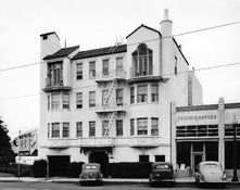 4-244-sm-photog.jpg
