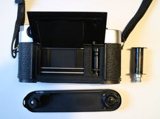 Leica M2_8.JPG