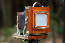Deardorff-5x7-with-4x5-Back.jpg
