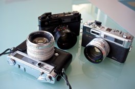 Yashica Electro 35 & Lynx 14E.jpg