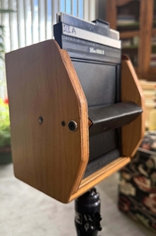 Pinhole back small2.jpg