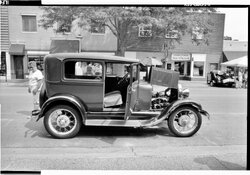 Tin Lizzy E Tawas 7-2014.jpeg