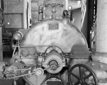 Pentax6x7_HP5_2027.jpg