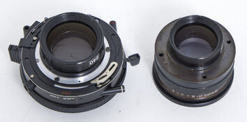 GClaron_set-05.jpg