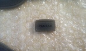 684788d1780276338-sale-pentax-camera-straps-1-black-viewfinder-cap-1-grey-20260531_174704.jpg.jpeg