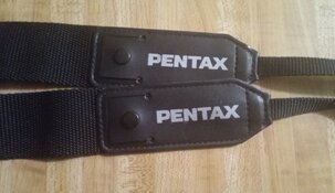 684787d1780276338-sale-pentax-branded-camera-straps-1-black-viewfinder-cap-1-grey-20240512_22...jpeg
